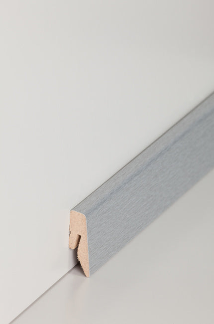 Fußleiste "Aluminium" MDF-Kern & foliert - 2500 x 40 x 15 mm