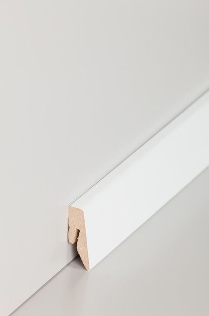 Fußleiste "Hochglanz Weiß" MDF-Kern & foliert - 2500 x 40 x 15 mm