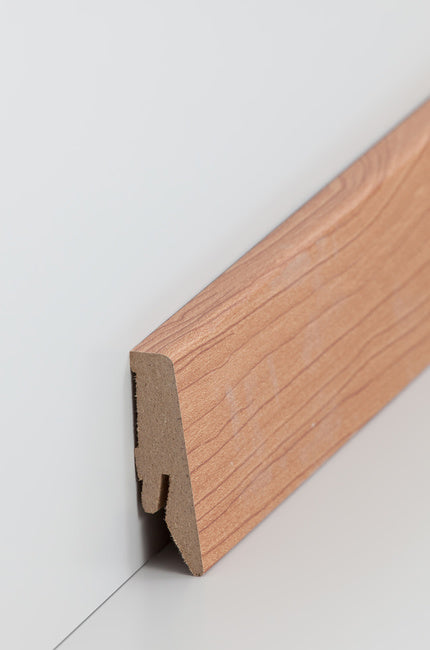 Fußleiste "Kirsche" MDF-Kern & foliert - 2500 x 58 x 18 mm