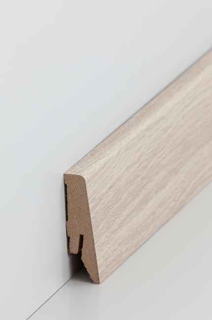 Fußleiste "Mekong Eiche" MDF-Kern & foliert - 2400 x 58 x 18 mm